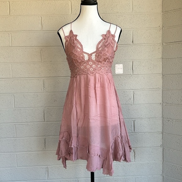 NWT Free People Adella Slip Dress in Rose - Picture 2 of 13